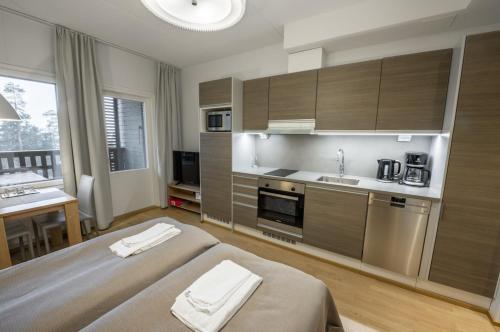 2 twin beds