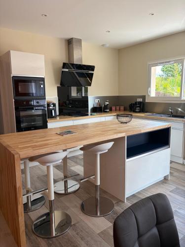 Kitchen, Villa Lumina, climatisee in Boisset-et-Gaujac
