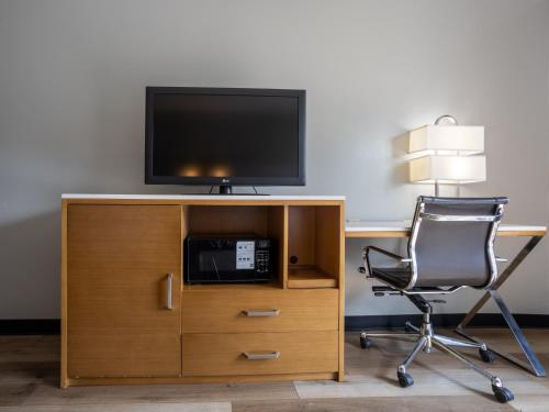 2 double beds