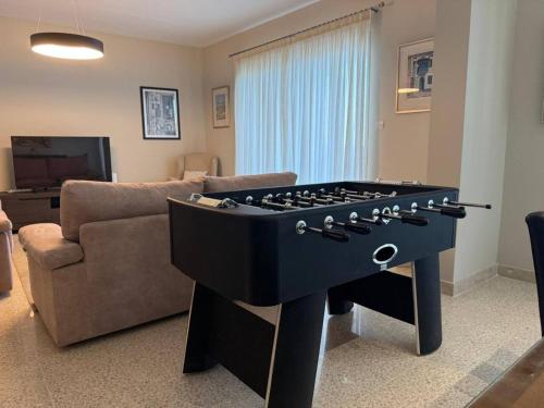 Dolce far niente Sliema Sea Front 3BD sleeps 8 - image 3