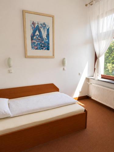 1 twin bed