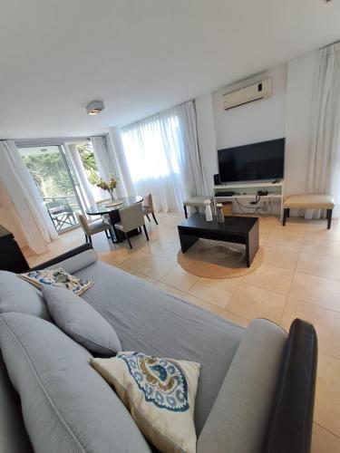 Departamento exclusivo, a pasos del mar