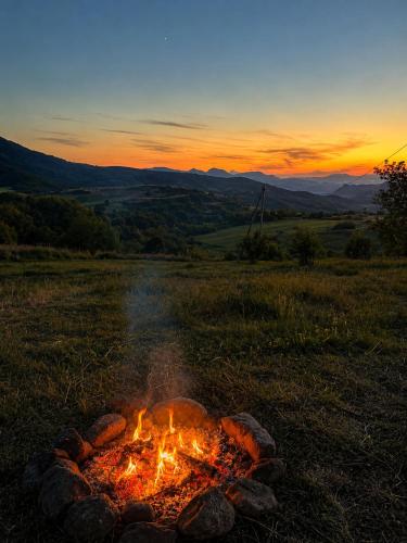 Fermentisto Private Mountain Retreat Tents, Nature and Living Gastronomy in Gomk