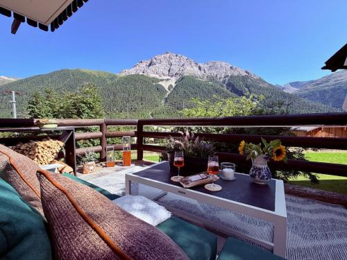 Cozy Retreat near St Moritz with Pool Sauna Fireplace