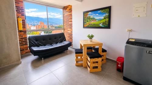 Best Laureles location and price
