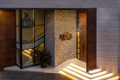 숙소 외관, Ridge Hotel Ehden in 에덴