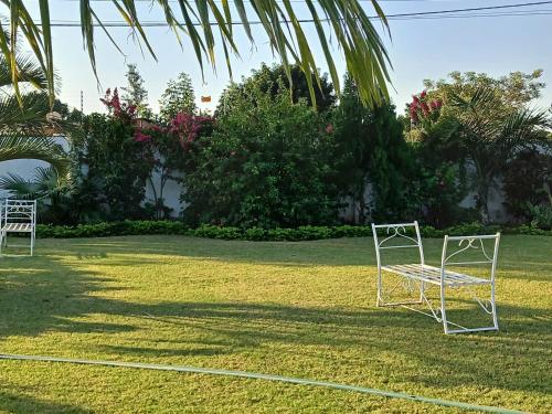 Elite Serviços- Casa T2 (Elite Servicos- Casa T2) in Matola Río