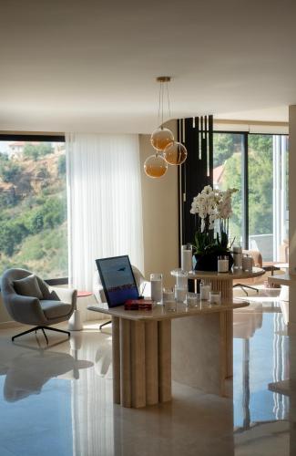 로비, Ridge Hotel Ehden in 에덴