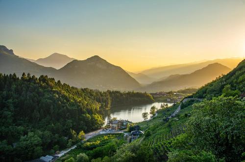 Residence  Miralago, Pension in Pergine Valsugana