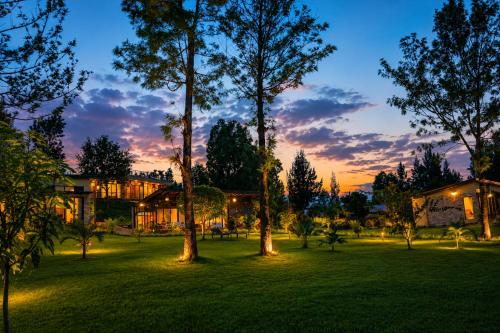 Eben Lake Kivu Cottages and Villas in Cyangugu