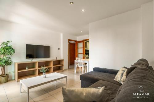 Nagomi Suite - Modern Apartment with Parking & Swimming Pool
