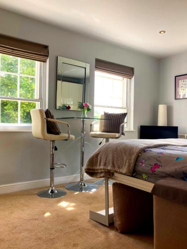 River View Studio Chester by Rework Accommodation - image 4