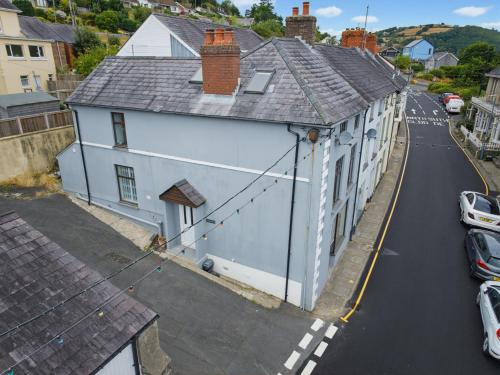 1-Bed Pet-Friendly Llandysul Apartment for Groups & Families in Llandysul