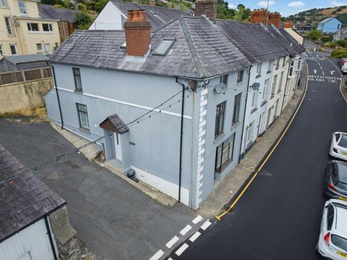 1-Bed Pet-Friendly Llandysul Apartment for Groups & Families in Llandysul