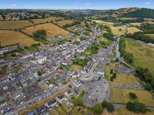 1-Bed Pet-Friendly Llandysul Apartment for Groups & Families in Llandysul