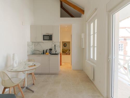 Charming apartment with balcony Heart of Deauville