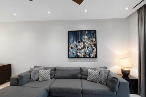 Two-Bedroom Beachfront Condo at ONE Cable Beach - image 2