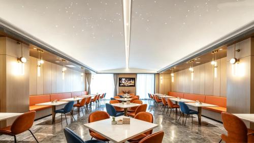 Restaurant, Atour Hotel Xi'an Xianyang International Airport in Xian