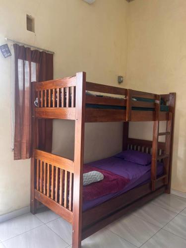 1 bunk bed