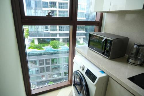 Metropole Luxury Apartment City Center - image 3