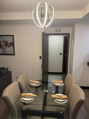 Puerta del Alma Apartment in an exclusive area - image 4