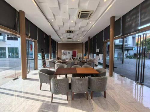 Axis Residences Apartment in Stueng Saen