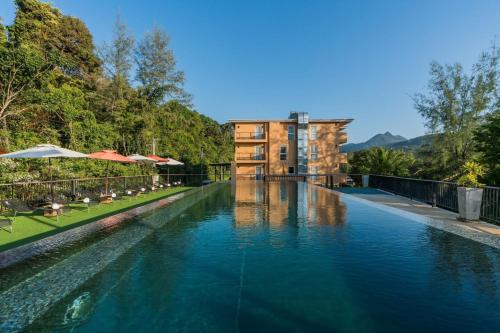 Marina Sands Resort in Klong Son