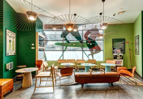 Lobby, B&B HOTEL Paris Nord 18eme in Saint Denis