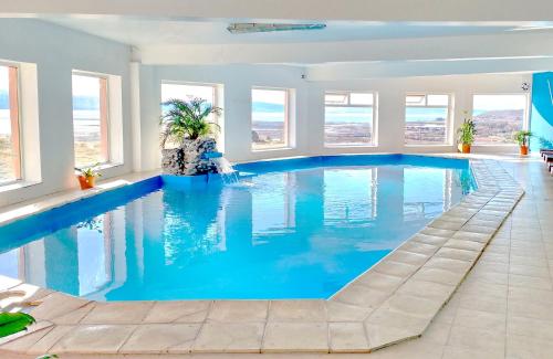 Swimming pool, Aikendor Hotel Panoramico in El Calafate
