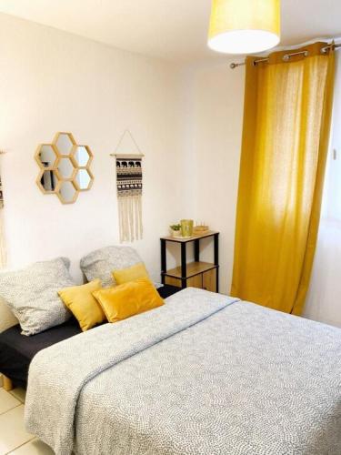 Studio à 5 mn à pied de la gare Saint-Roch