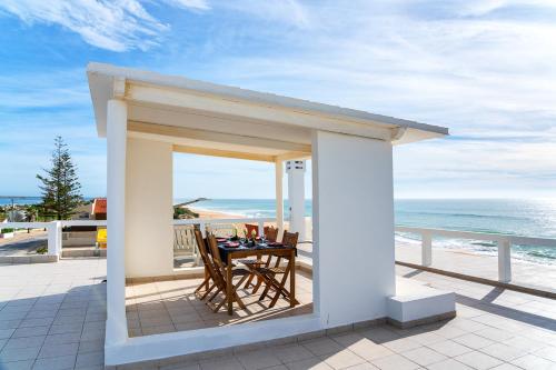 Blife Cerya private rooms at Faro beach in Montenegro