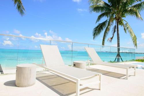 Modern Condo at One Cable Beach with Balcony - image 2