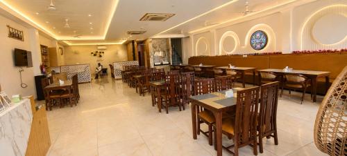 The Pearl Hotel Rampur in Rampur