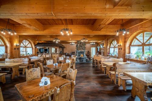 Labedz Hotel Karczma in Ilawa