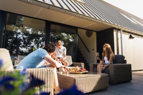 balkon/terras, B&B Smalle Ee Kleasterpleats in Drachten