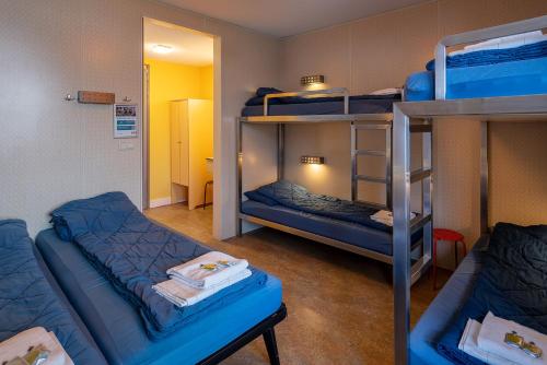 Stayokay Hostel Noordwijk Room Type - Family Room with Private Bathroom