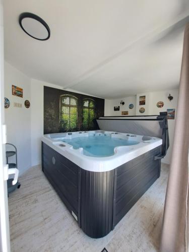 Pezsgőfürdő, Kúria Apartman Extra (Kuria Apartman Extra) in 15. kerület - Rákospalota