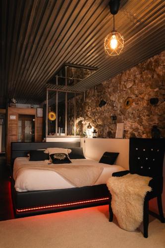 Sweet Loft Grenoble-Love Room avec jacuzzi & sauna