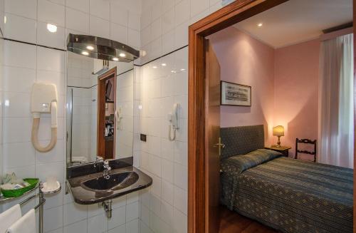 Hotel Rex, Lukka (zdjęcie 7)