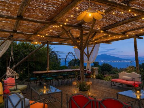  La Dimora 4: Charm and Quiet in SantʼAgata sui Due Golfi