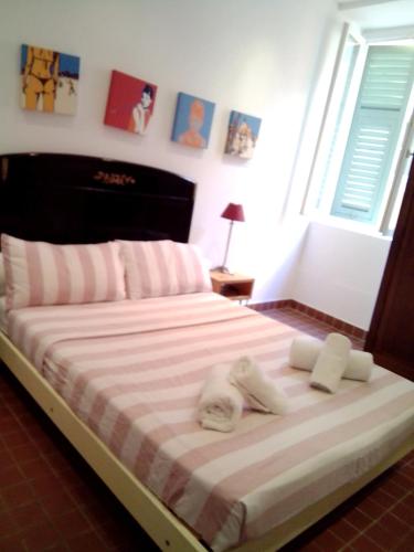 Best Location in Nice! 2 Bedrooms sleeps 4
