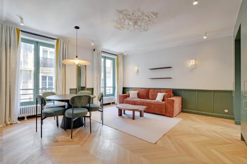 Pick A Flat's Apartment in Canal Saint Martin - Rue de Lancry