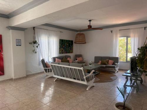 Közös társalgó / TV, Hostal Flamingo by Nest in Ibiza