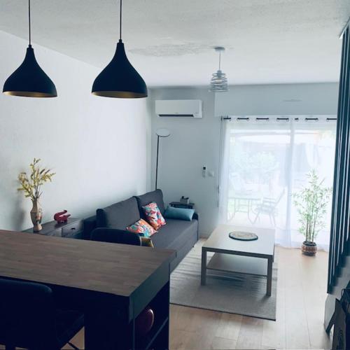 Maison cosy moderne Jardin terrasses Nîmes