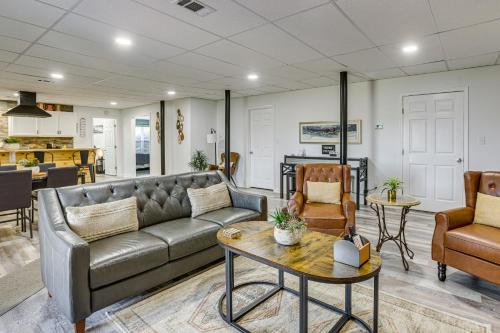 Alabama Retreat w/ Private Pond, Deck & Pool Table in Eutaw (AL)