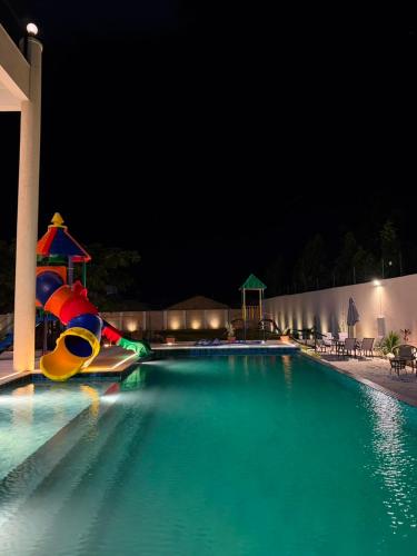 Úszómedence, Coral by Ivory Hotels in Shanzu Beach