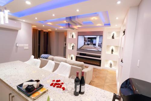 Espectacular y Moderno Apartamento con Jacuzzi a 15 min en vehiculo del Zocalo de Oaxaca in Santa Cruz Xoxocotlán