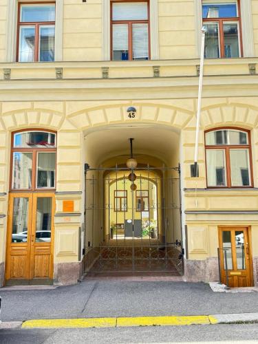 Elegant studio apartment in down town Helsinki, Helsinky