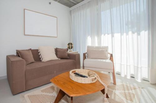 Stylish Stay with Private Patio Pool & Gym Access