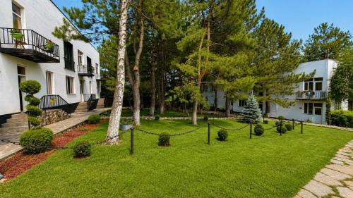 View, Sochi Resort-Pine Garden Boutique Hotel and Pool Stepanavan in Stepʼanavan
